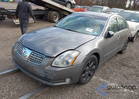 2004 Nissan Maxima 3.5 Se from USA, damaged, VIN 1N4BA41E24C811915